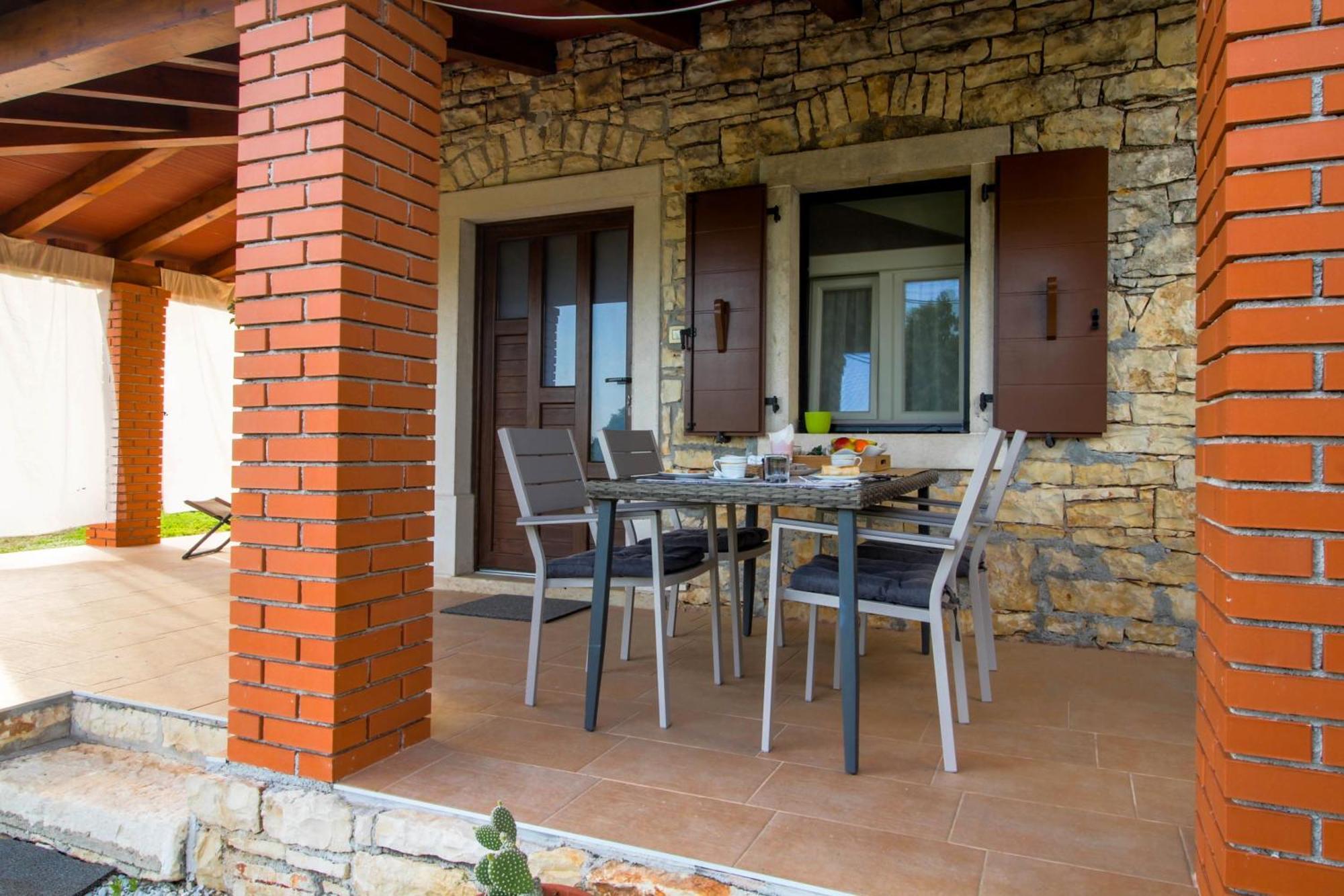 Holiday Home Zora Višnjan Exteriér fotografie